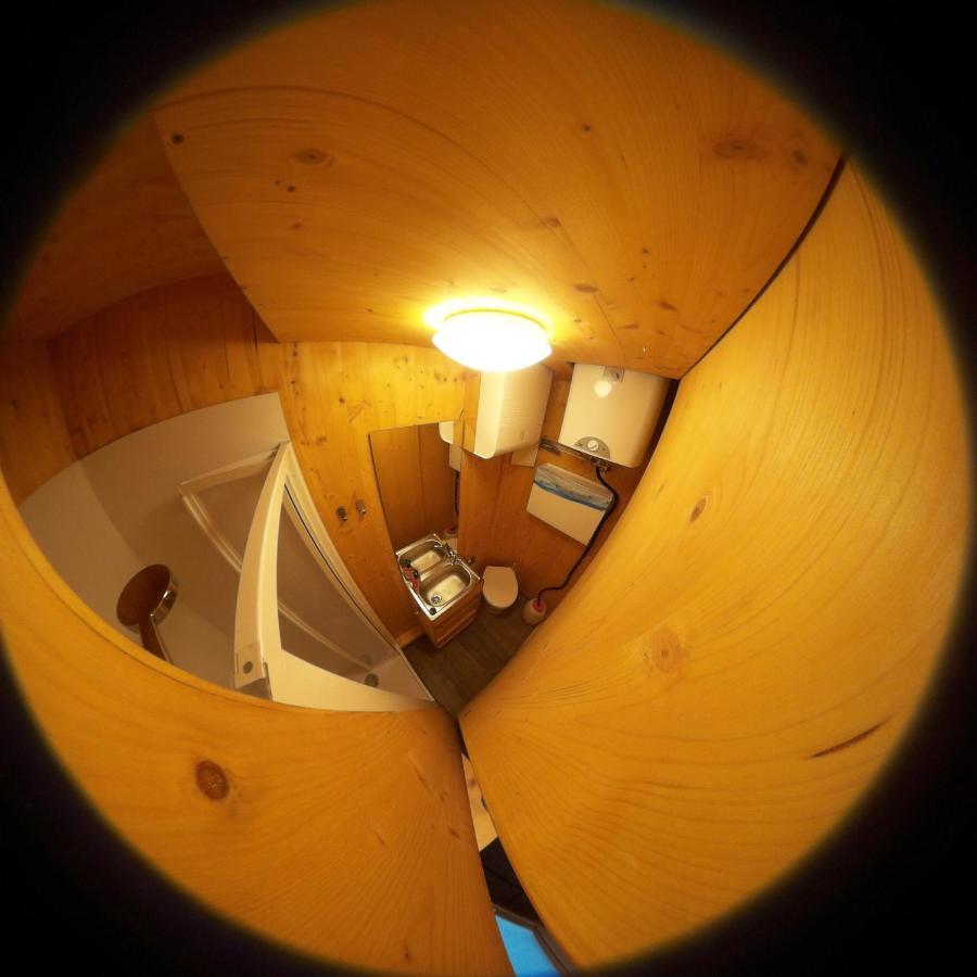 Tiny House Lodge Dresden Ngoại thất bức ảnh