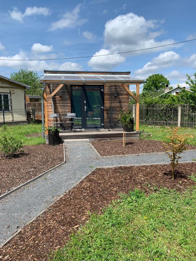 Tiny House Lodge Dresden Ngoại thất bức ảnh